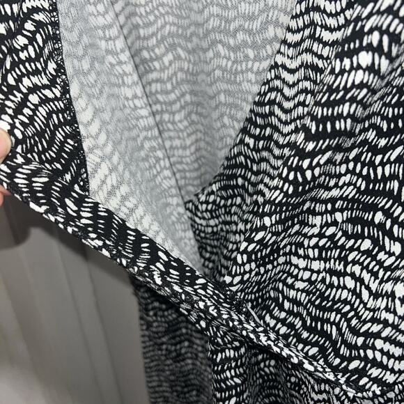 Apt. 9 Black and White Patterned Midi Dress Size Large - Picture 7 of 7